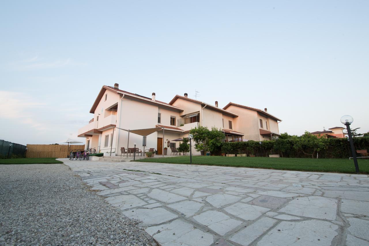 Sapore Di Sale Roseto Degli Abruzzi Exteriör bild